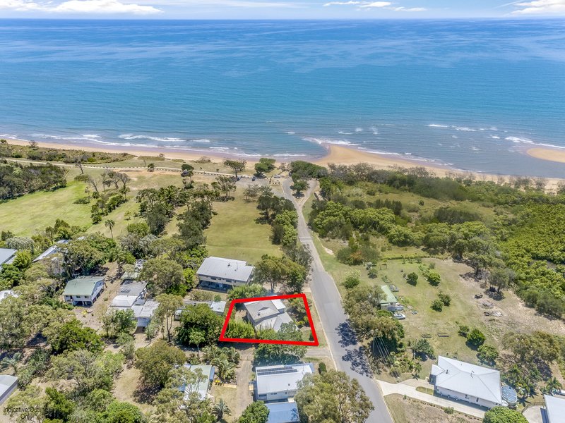 Photo - 15 Lassig Street, Moore Park Beach QLD 4670 - Image 22