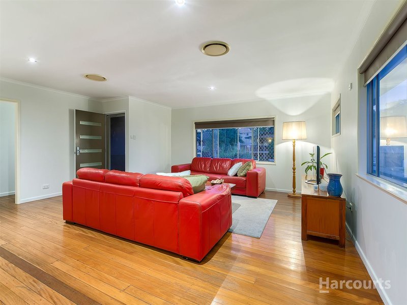 Photo - 15 Lauren Street, Geebung QLD 4034 - Image 2