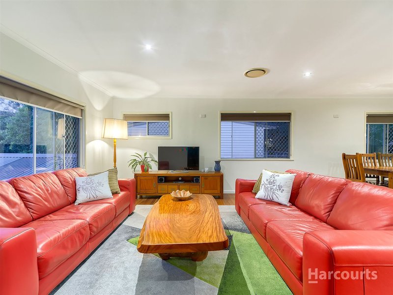 Photo - 15 Lauren Street, Geebung QLD 4034 - Image 3