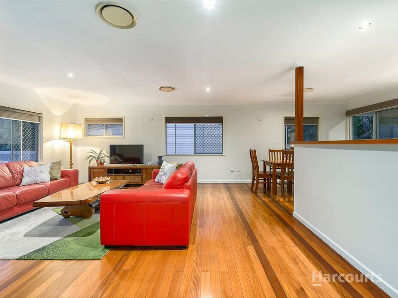 Photo - 15 Lauren Street, Geebung QLD 4034 - Image 4