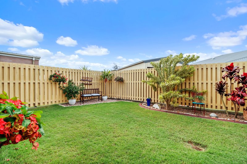 Photo - 15 Lawson Road, Urraween QLD 4655 - Image 12