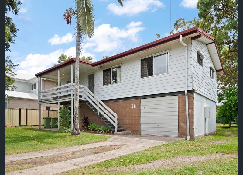 Photo - 15 Leanne Street, Marsden QLD 4132 - Image 2