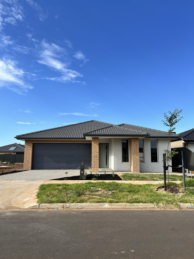 Photo - 15 Leeton Street, Strathtulloh VIC 3338 - Image