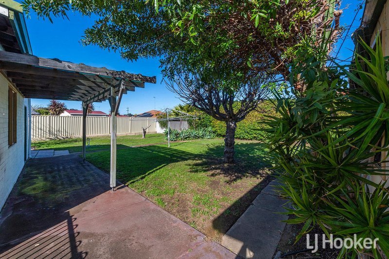 Photo - 15 Leigh Street, Dudley Park WA 6210 - Image 14