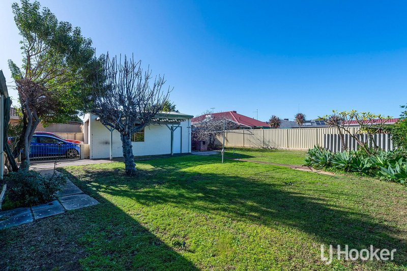 Photo - 15 Leigh Street, Dudley Park WA 6210 - Image 16