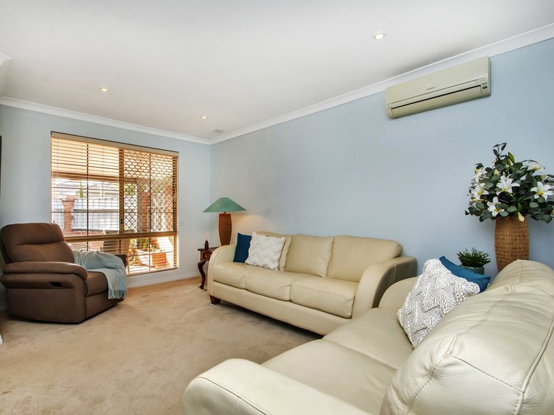 Photo - 1/5 Lena St , Tuart Hill WA 6060 - Image 3