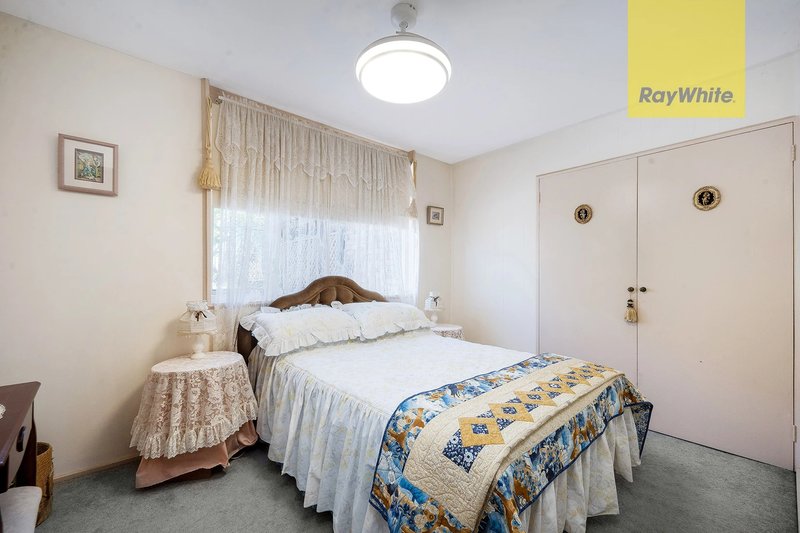 Photo - 15 Lennox Street, Northmead NSW 2152 - Image 4