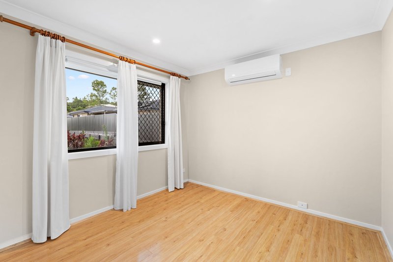 Photo - 1/5 Lennox Street, Pacific Pines QLD 4211 - Image 7