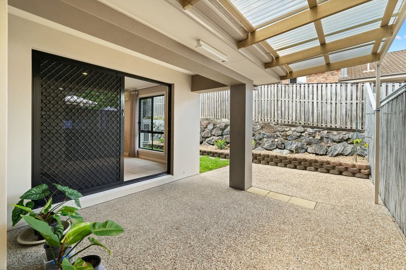 Photo - 1/5 Lennox Street, Pacific Pines QLD 4211 - Image 11