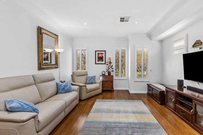 Photo - 15 Leschenault Boulevard, Lake Coogee WA 6166 - Image 7