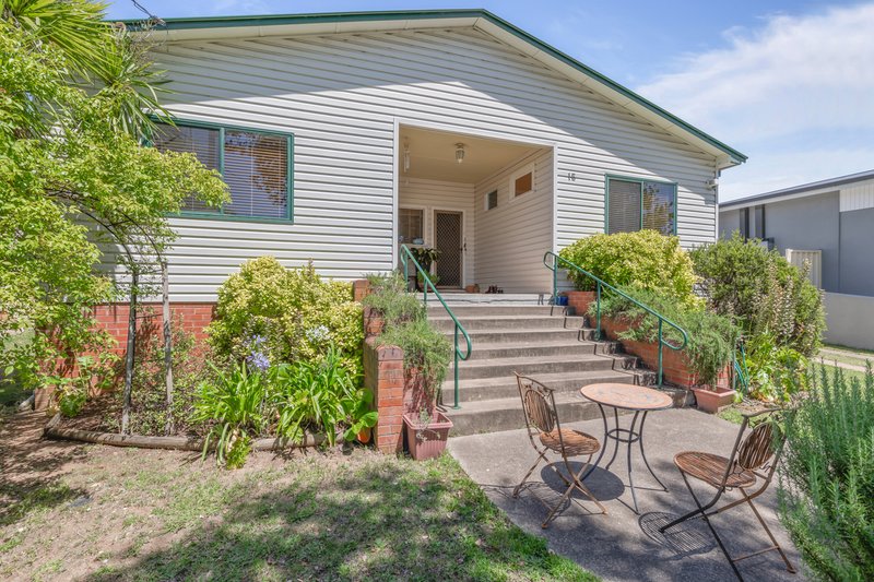 15 Lewins Street, South Bathurst NSW 2795