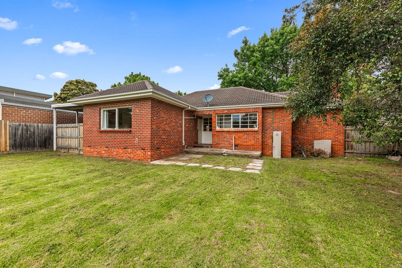 Photo - 15 Liddesdale Avenue, Frankston South VIC 3199 - Image 15