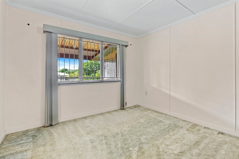 Photo - 15 Limerick Street, Acacia Ridge QLD 4110 - Image 10