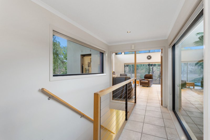 Photo - 15 Lindwall Place, Nicholls ACT 2913 - Image 3