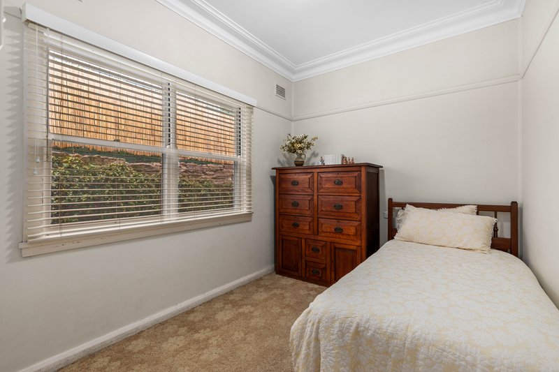 Photo - 15 Llewellyn Street, Oatley NSW 2223 - Image 11