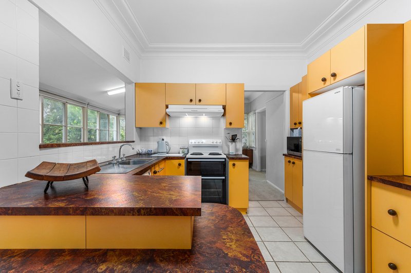 Photo - 15 Llewellyn Street, Oatley NSW 2223 - Image 14
