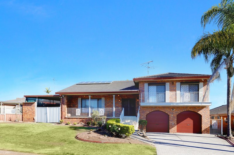 15 Lockheed Circuit, St Clair NSW 2759