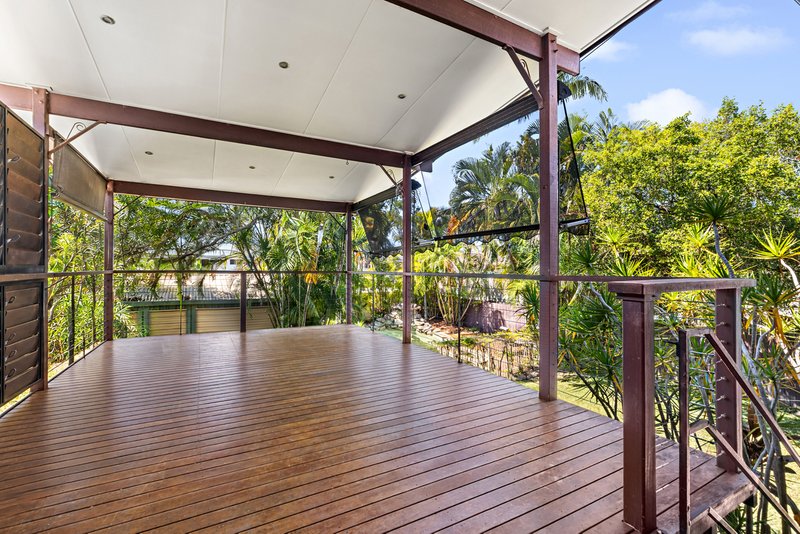 Photo - 15 Lord Byron Parade, Strathpine QLD 4500 - Image 13
