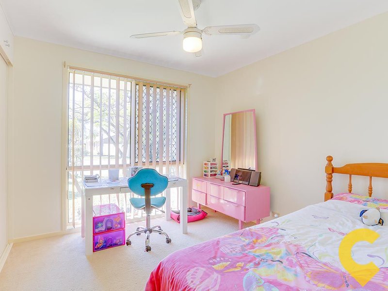 Photo - 15 Lorebury Drive, Morayfield QLD 4506 - Image 8