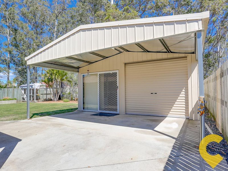 Photo - 15 Lorebury Drive, Morayfield QLD 4506 - Image 15