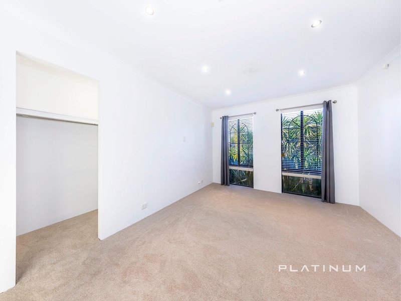 Photo - 15 Lorient Pass, Quinns Rocks WA 6030 - Image 2
