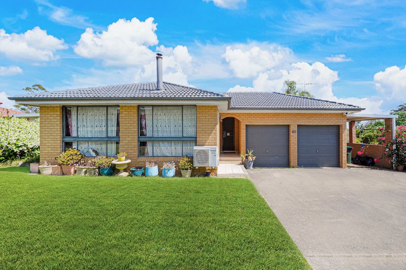 15 Lorikeet Avenue, Ingleburn NSW 2565