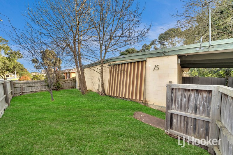 Photo - 15 Lorna Street, Cranbourne VIC 3977 - Image 11