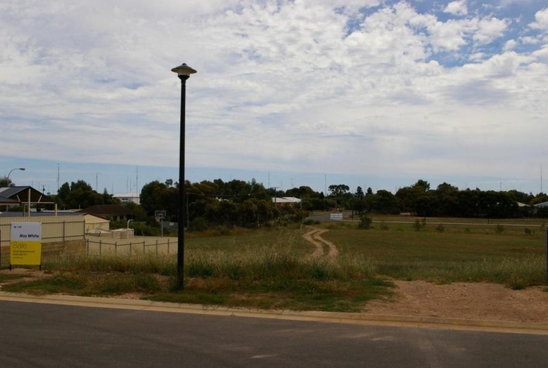 Photo - 15 (Lot 201) Woodward Street, Moonta Bay SA 5558 - Image 2