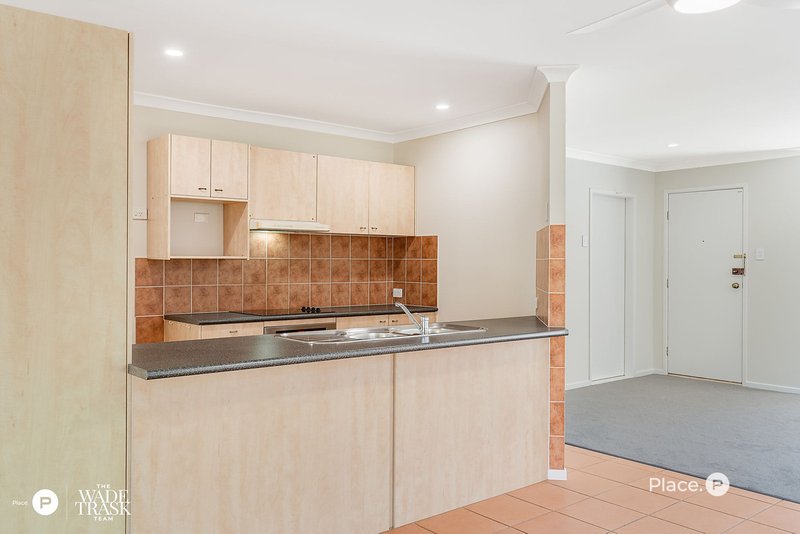 Photo - 15 Lucy Court, Ormiston QLD 4160 - Image 4