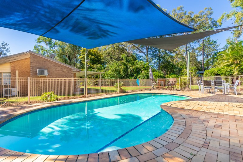 Photo - 15 Lynanda Court, Caboolture QLD 4510 - Image 12