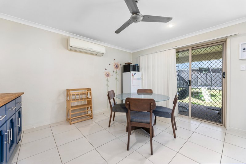 Photo - 15 Lyndon Way, Bellmere QLD 4510 - Image 7