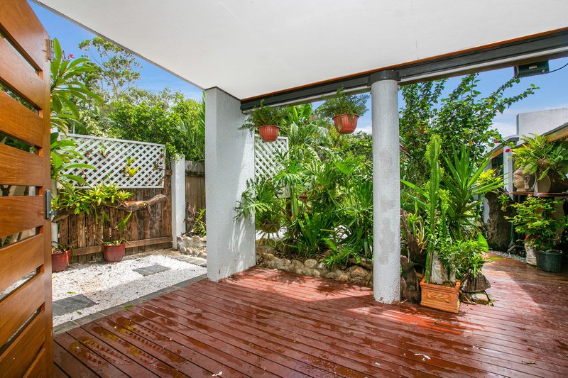 Photo - 15 Macalister Place, Smithfield QLD 4878 - Image 4