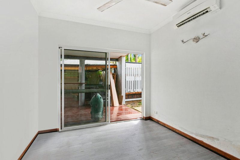 Photo - 15 Macalister Place, Smithfield QLD 4878 - Image 7