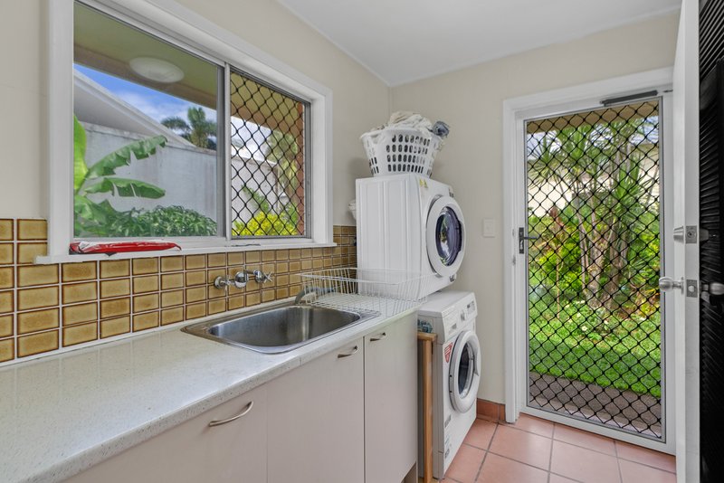 Photo - 15 Macdonnell Street, Manunda QLD 4870 - Image 9