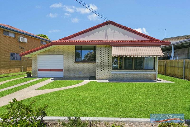 15 Macfarlane Street, Kippa-Ring QLD 4021