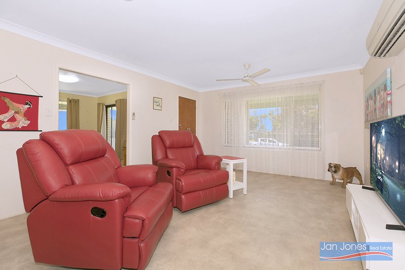 Photo - 15 Macfarlane Street, Kippa-Ring QLD 4021 - Image 9