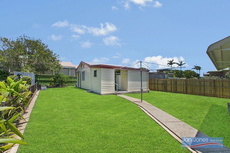 Photo - 15 Macfarlane Street, Kippa-Ring QLD 4021 - Image 14