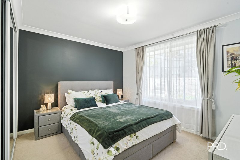 Photo - 15 Mackellar Circle, Springwood NSW 2777 - Image 3