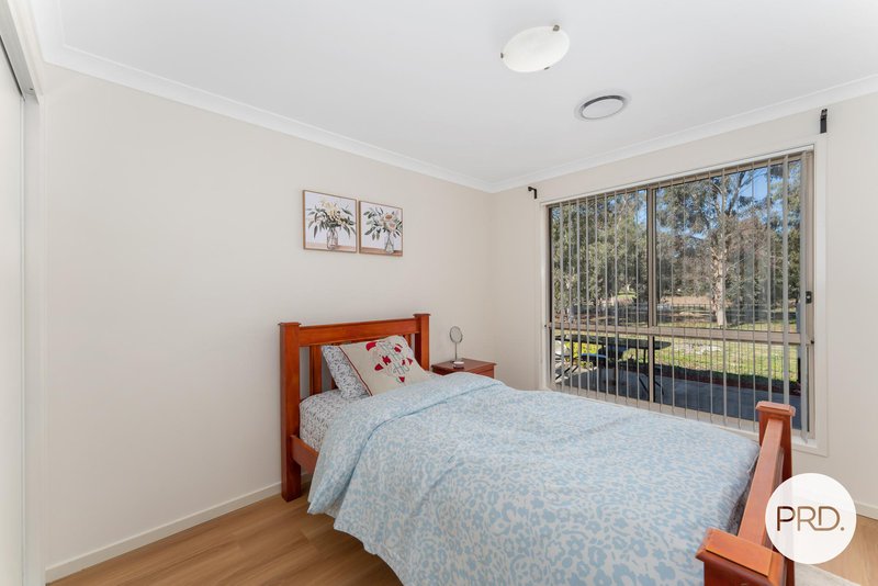 Photo - 15 Maclurcan Street, Franklin ACT 2913 - Image 12