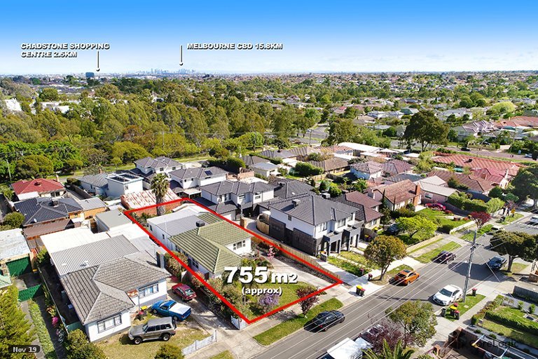 Photo - 15 Macrina Street, Oakleigh East VIC 3166 - Image 9