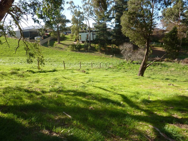 Photo - 15 Magpie Avenue, Lobethal SA 5241 - Image 5