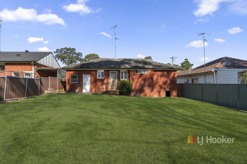 Photo - 15 Mahony Road, Riverstone NSW 2765 - Image 13