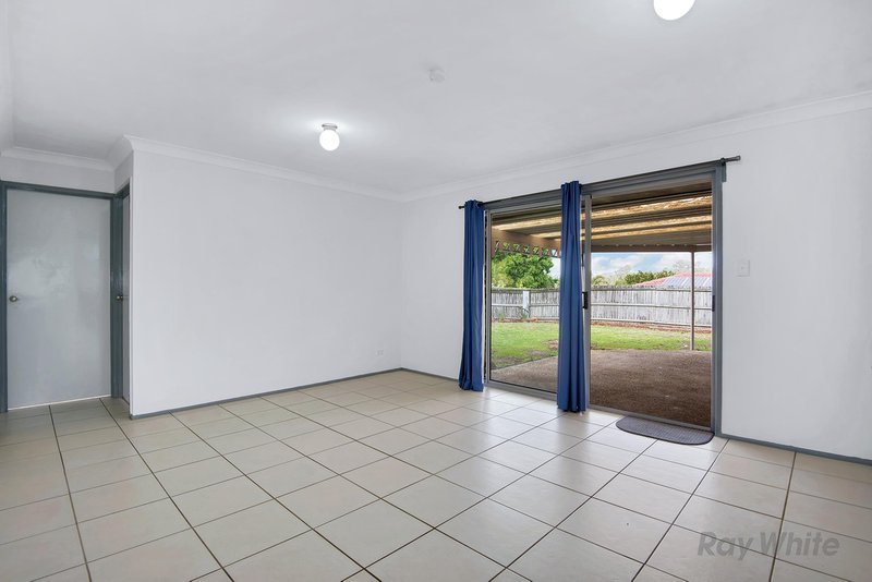 Photo - 15 Mako Street, Runcorn QLD 4113 - Image 5