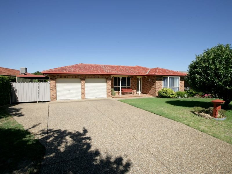 15 Malebo Place, Tatton NSW 2650