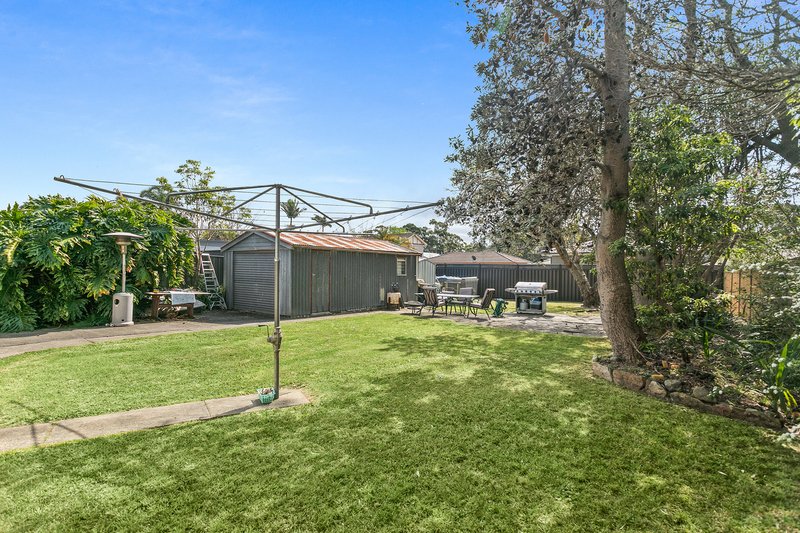 Photo - 15 Malin Road, Oak Flats NSW 2529 - Image 8