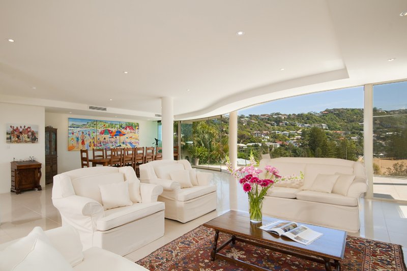 Photo - 15 Malo Road, Whale Beach NSW 2107 - Image 11