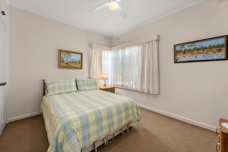 Photo - 15 Marama Street, Blackburn South VIC 3130 - Image 10