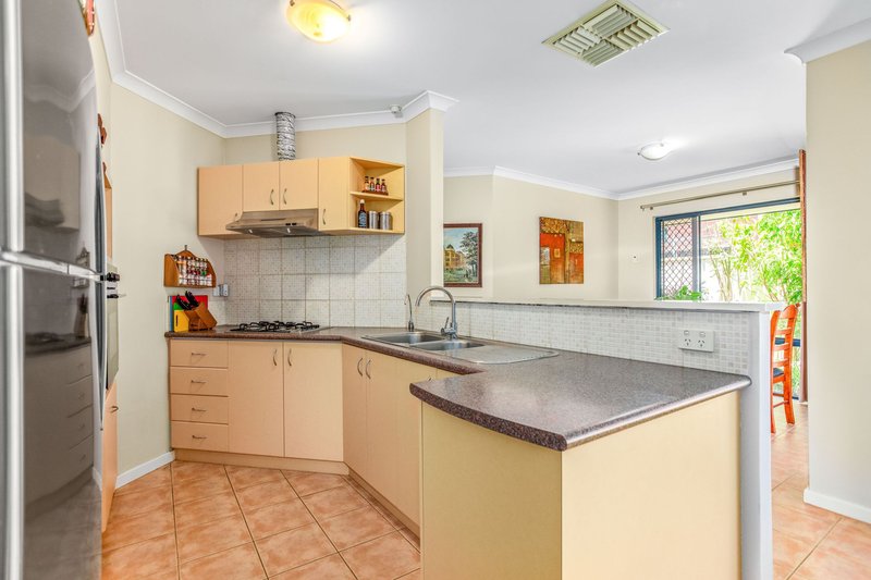 Photo - 1/5 Margaret Street, Maylands WA 6051 - Image 4