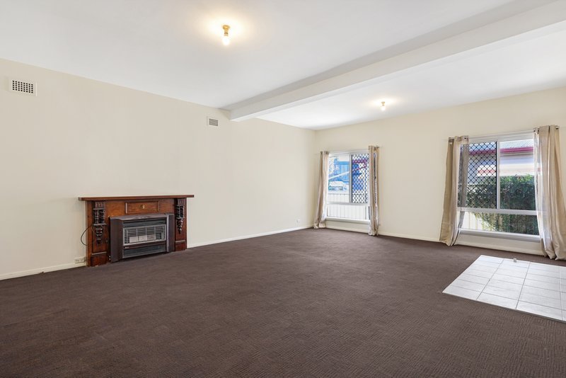 Photo - 15 Market Street, Tamworth NSW 2340 - Image 2