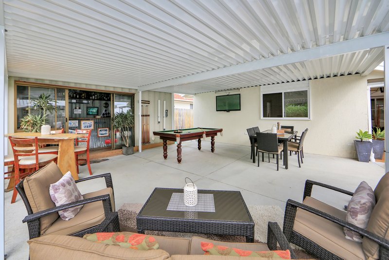 Photo - 15 Mayfair Street, Point Vernon QLD 4655 - Image 18